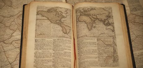 O que é um livro histórico e como ele nos conecta ao passado