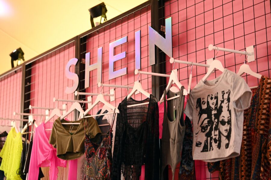 Recompensas de SHEIN y Oportunidades para Obtener Ropa Gratis
