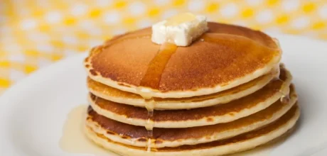 Receita de Panquecas Americanas Fofinhas para o Café da Manhã